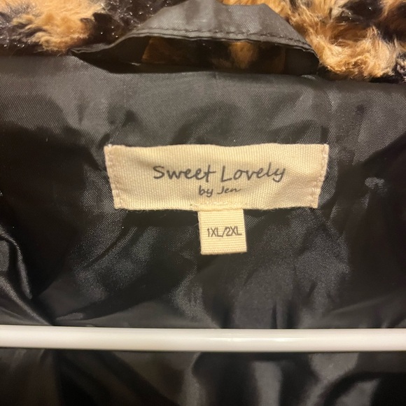 Leopard Jacket - Picture 2 of 3